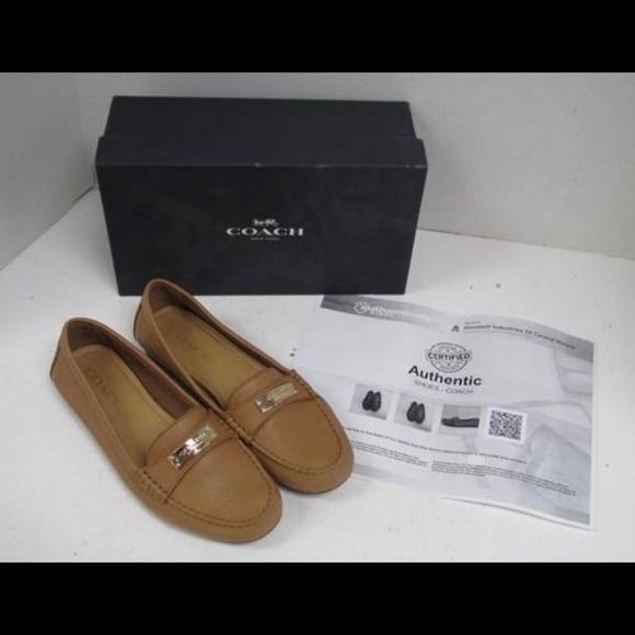 Authentic Coach Light Tan Leather Loafers size M 7 - Picture 1 of 9